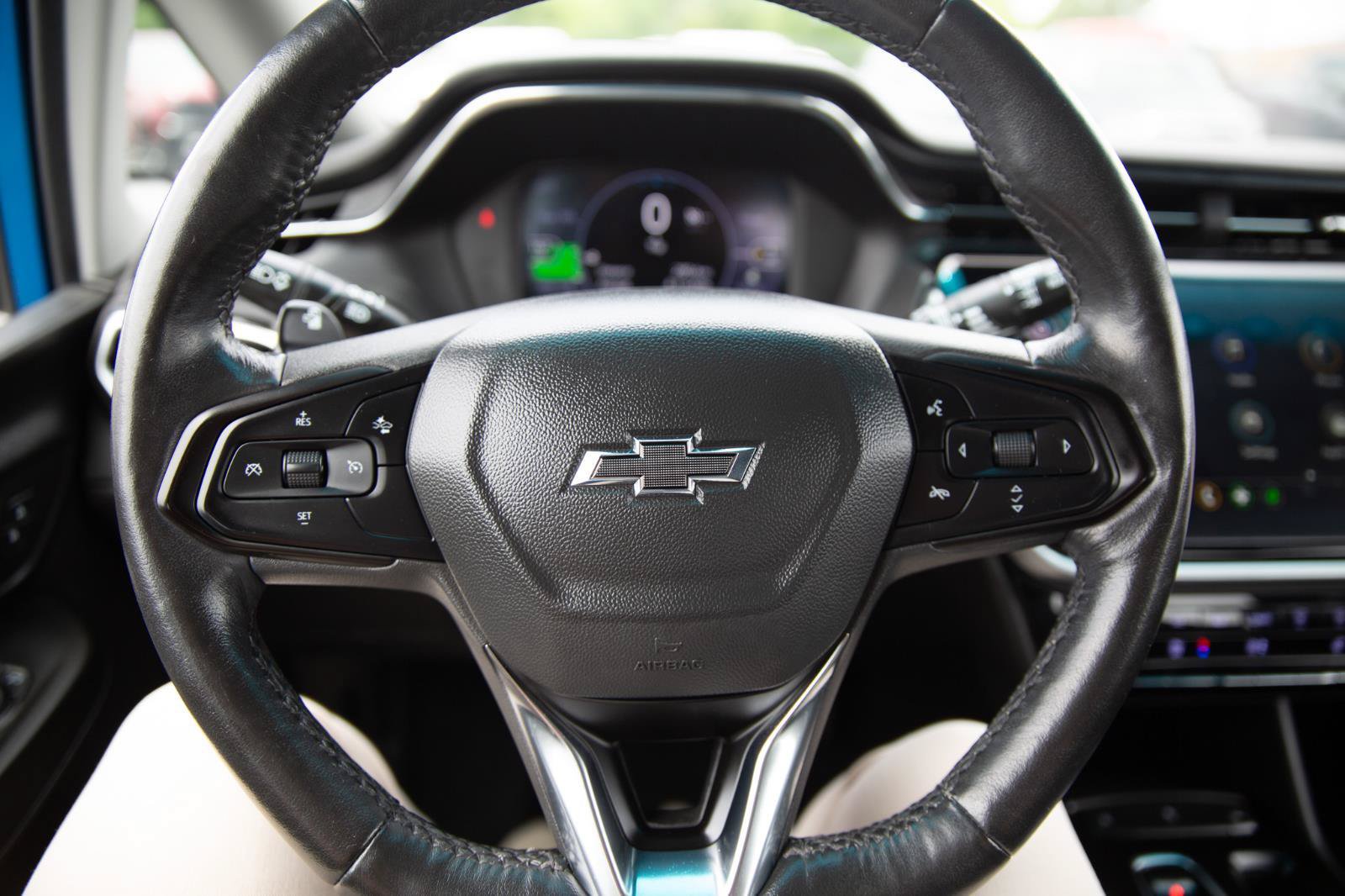 Used 2023 Chevrolet Bolt LT FWD image 11
