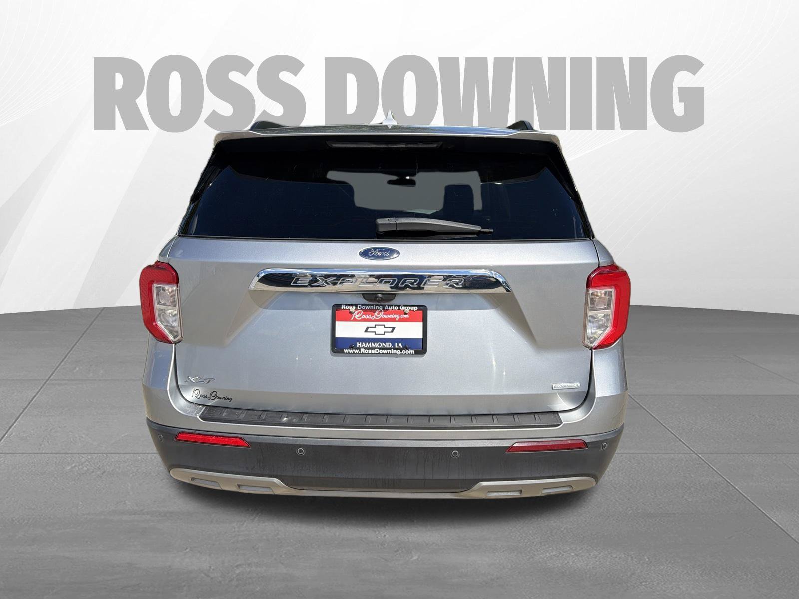 Used 2020 Ford Explorer XLT w/ Equipment Group 202A RWD image 5