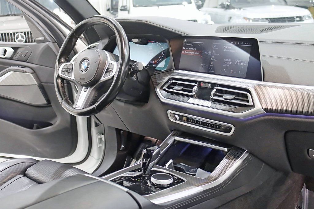 Used 2022 BMW X5 M50i image 36