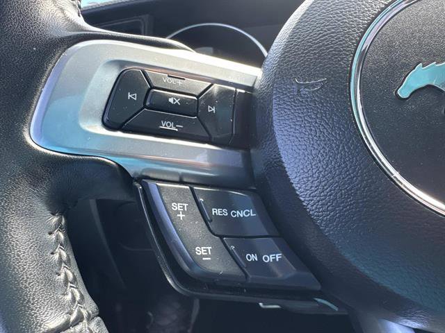 Used 2022 Ford Mustang Premium RWD image 39