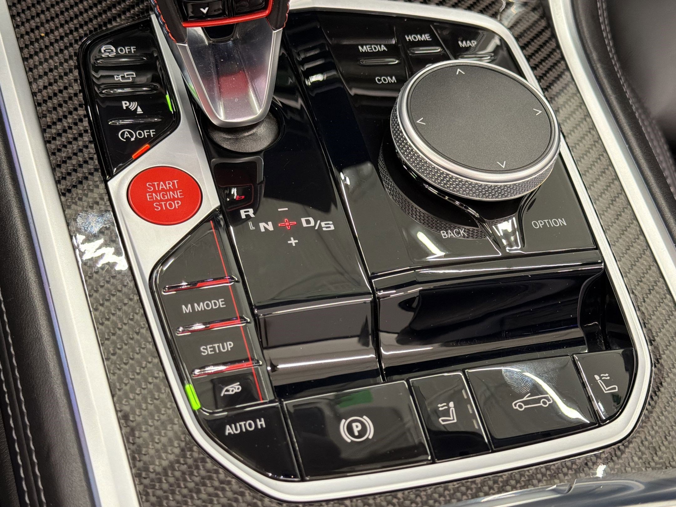 Used 2023 BMW M8 Competition w/ M Carbon Exterior Package AWD/4WD image 24