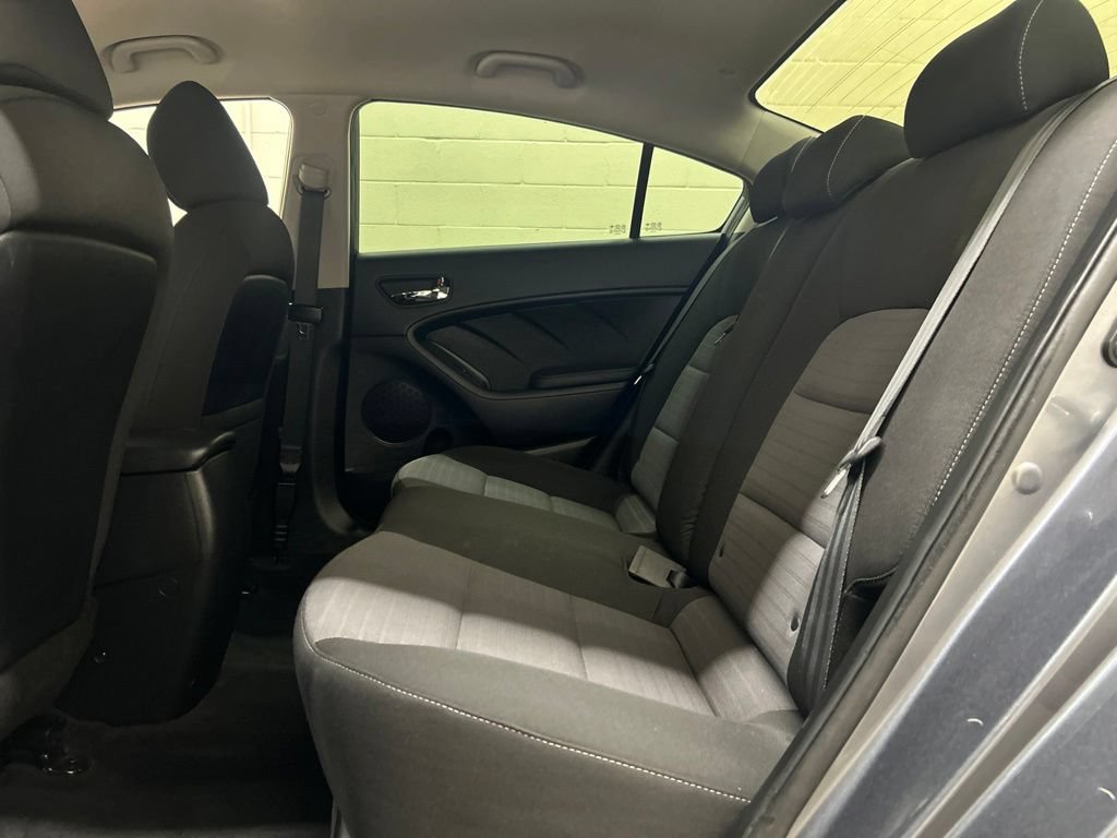 Used 2018 Kia Forte S FWD image 8