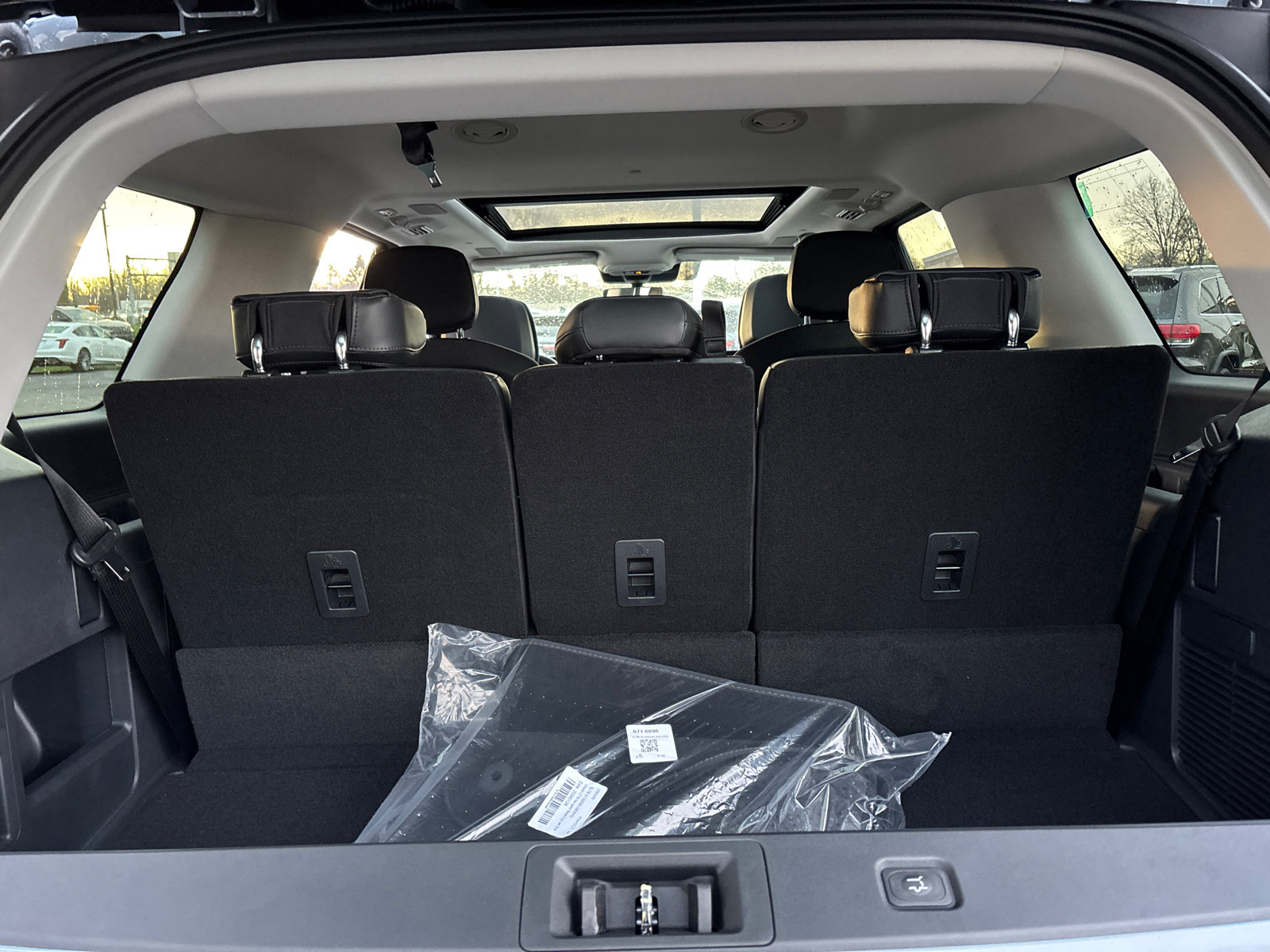 New 2026 Lincoln Navigator Reserve AWD/4WD image 9
