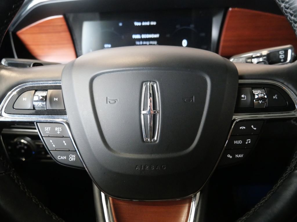 Used 2020 Lincoln Navigator Reserve w/ Luxury Package image 17