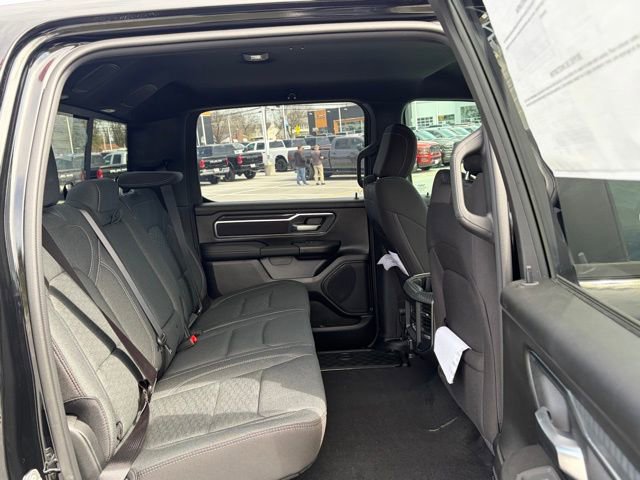 New 2026 RAM 1500 4x4 Crew Cab image 30