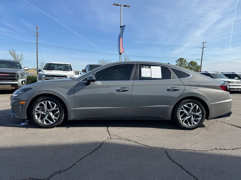 Used 2022 Hyundai Sonata SEL w/ Convenience Package image 4