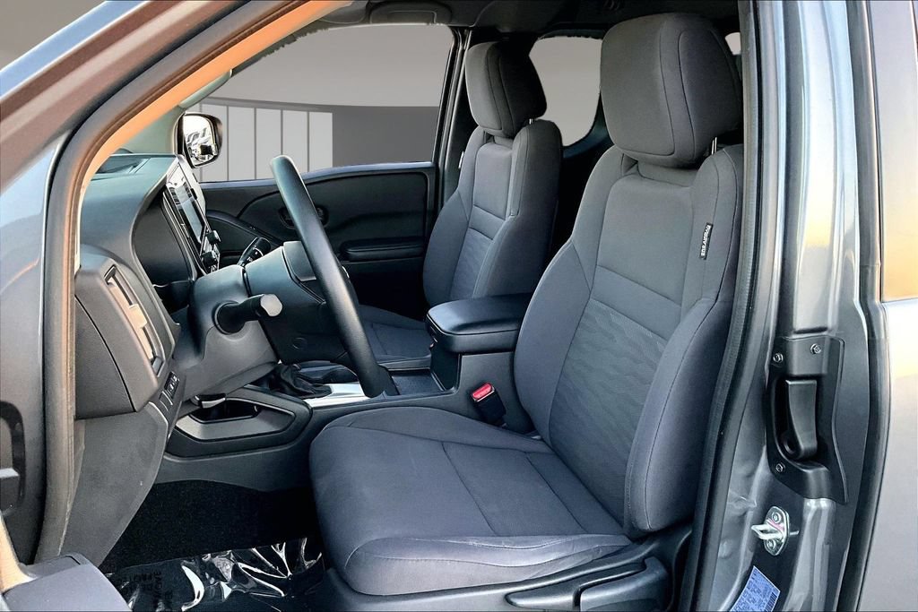 Used 2025 Nissan Frontier S RWD image 20