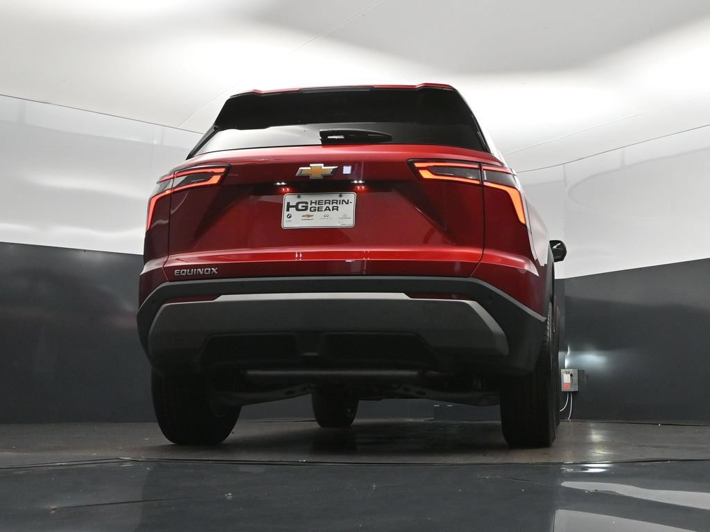 New 2026 Chevrolet Equinox LT w/ Convenience Package II FWD image 41