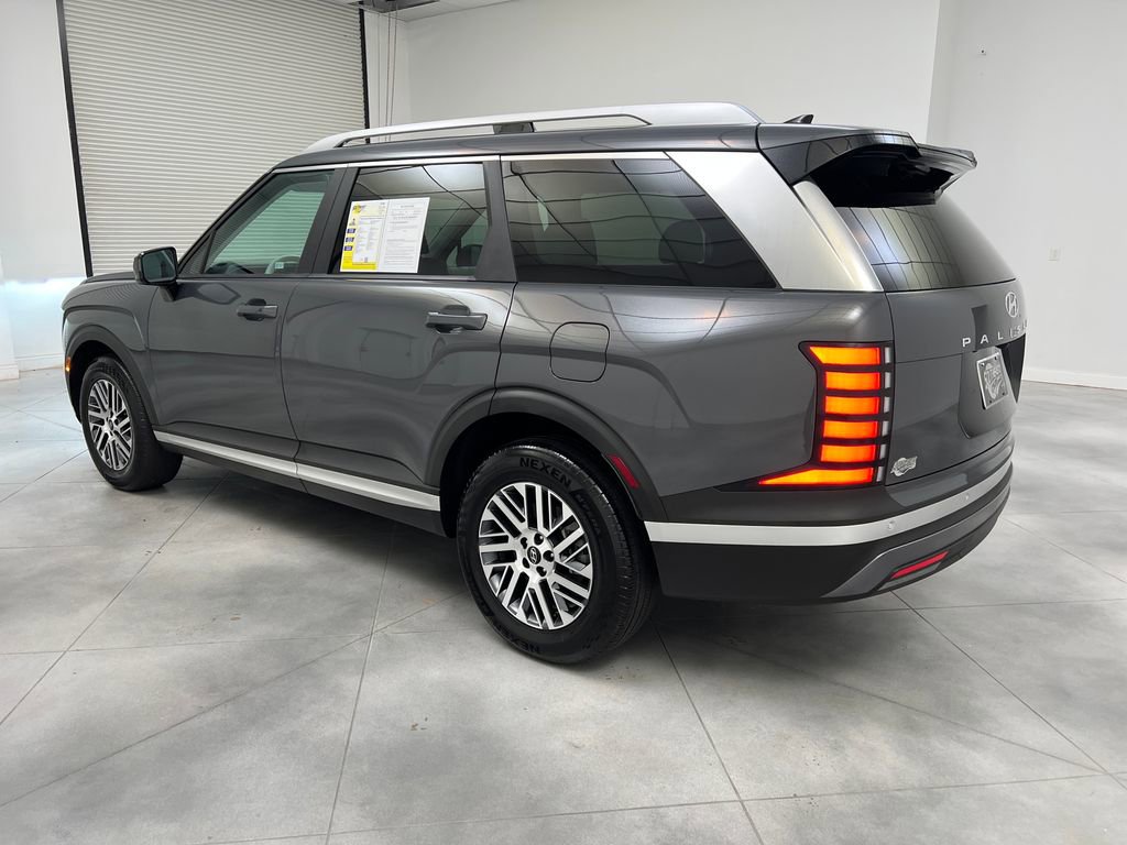 Used 2026 Hyundai Palisade SEL FWD image 5