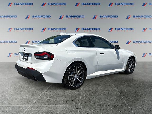 Used 2022 BMW 230i Coupe w/ Premium Package RWD image 5