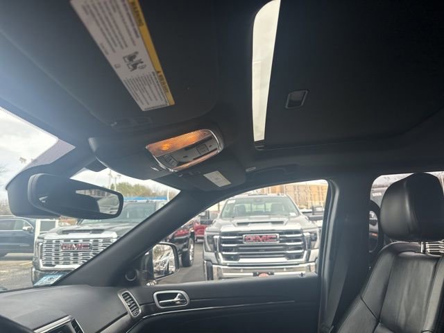 Used 2018 Jeep Grand Cherokee Limited image 17