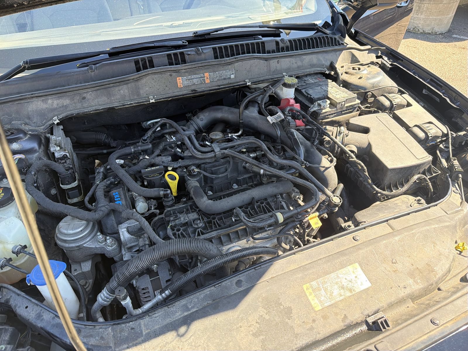 Used 2020 Ford Fusion SE FWD image 17