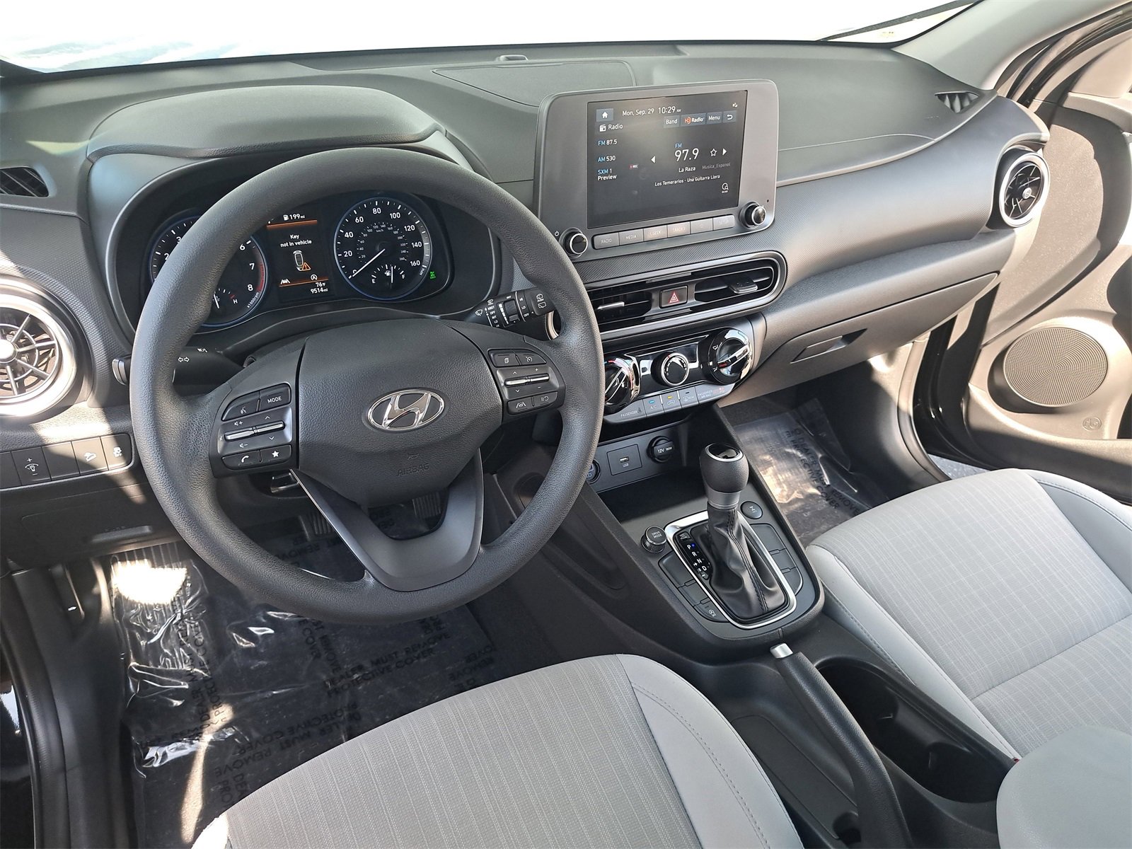 Used 2023 Hyundai Kona SEL w/ Cargo Package image 15