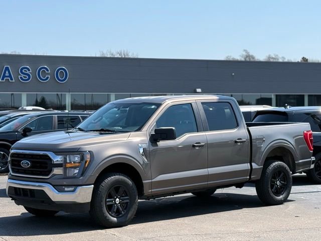 Used 2023 Ford F150 XLT w/ Trailer Tow Package AWD/4WD image 30