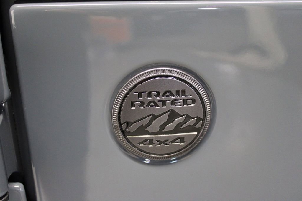 New 2025 Jeep Gladiator Sport image 37