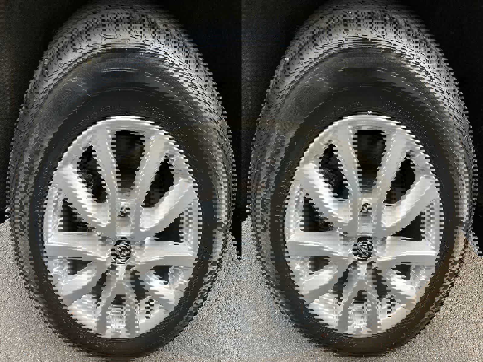 Used 2022 Nissan Rogue Sport S image 6