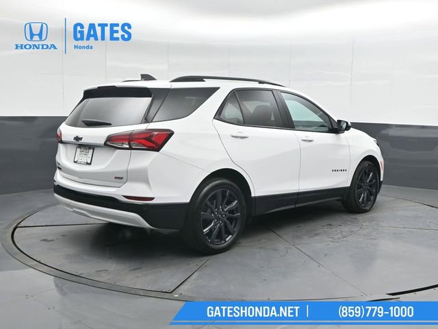 Used 2024 Chevrolet Equinox RS FWD image 2