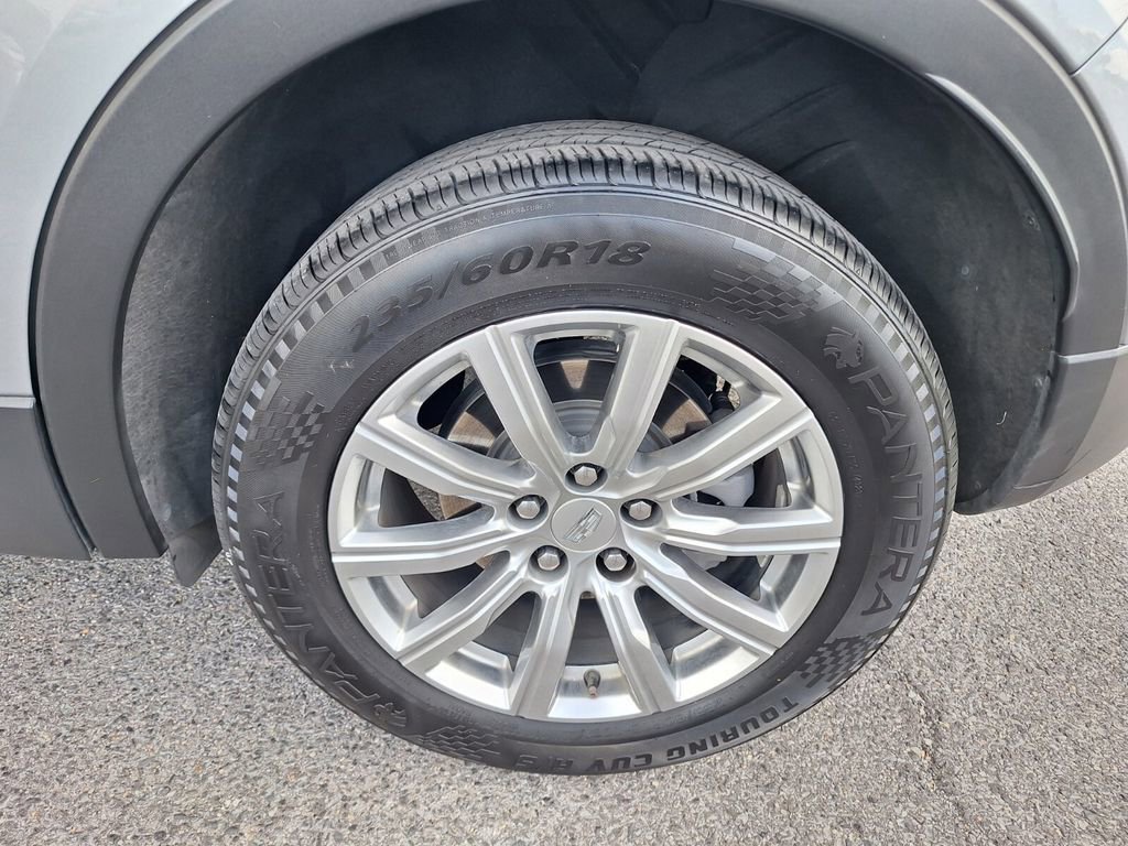 Used 2023 Cadillac XT4 Premium Luxury image 23