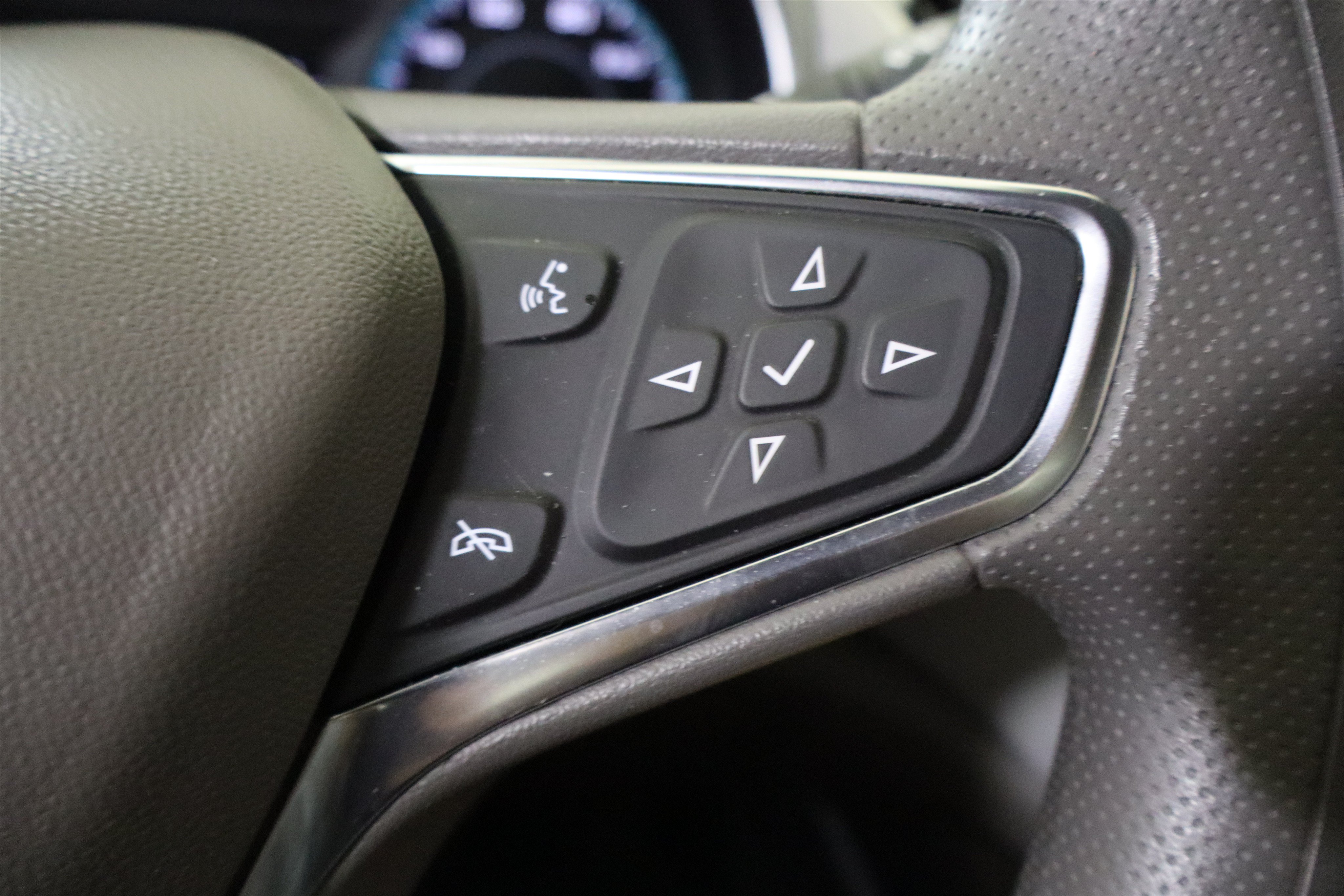 Used 2025 Chevrolet Malibu LT FWD image 28