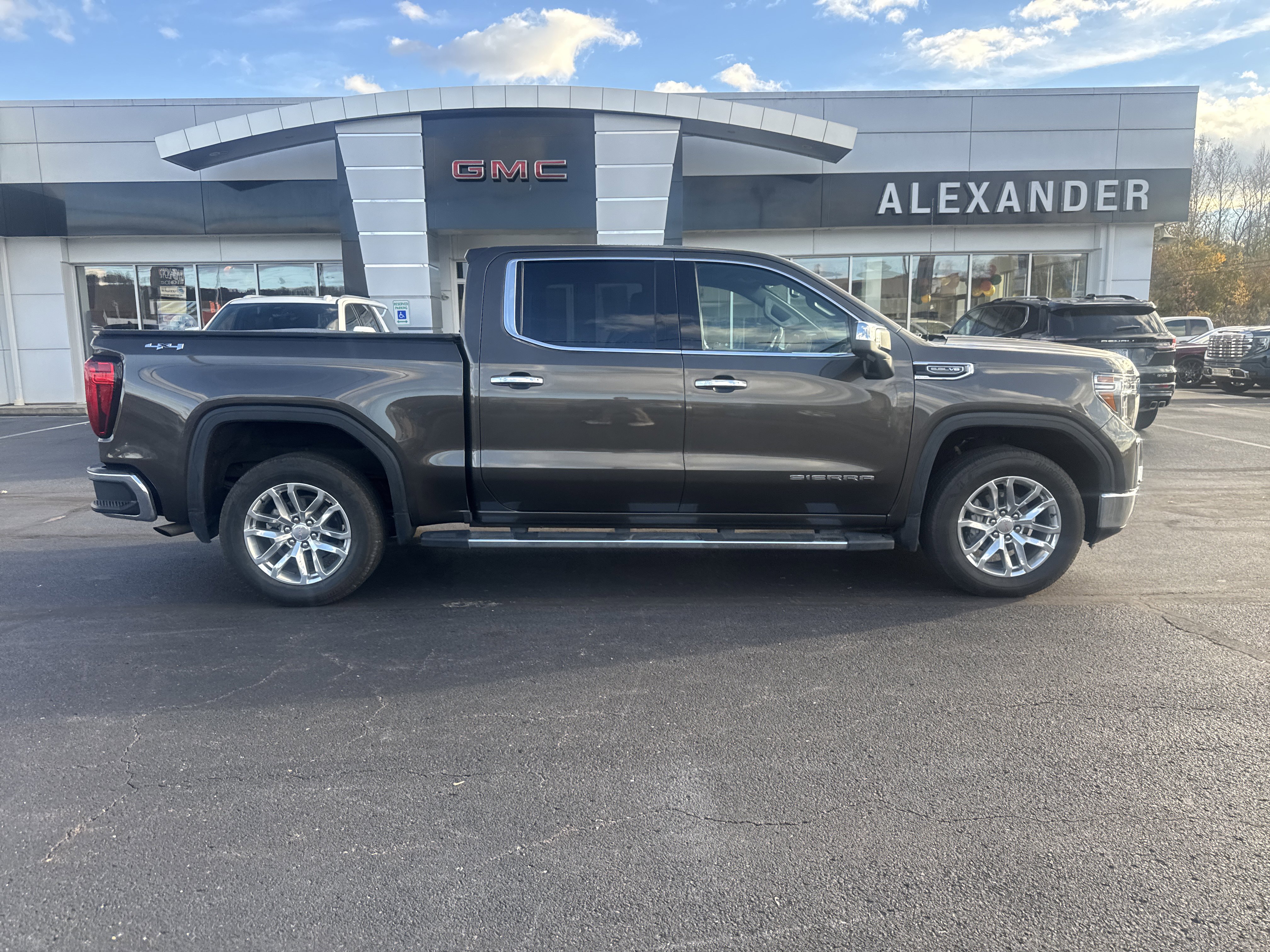 Used 2019 GMC Sierra 1500 SLT w/ SLT Premium Package video 2