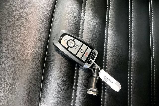 Used 2023 Ford Edge SEL w/ Convenience Package AWD/4WD image 30
