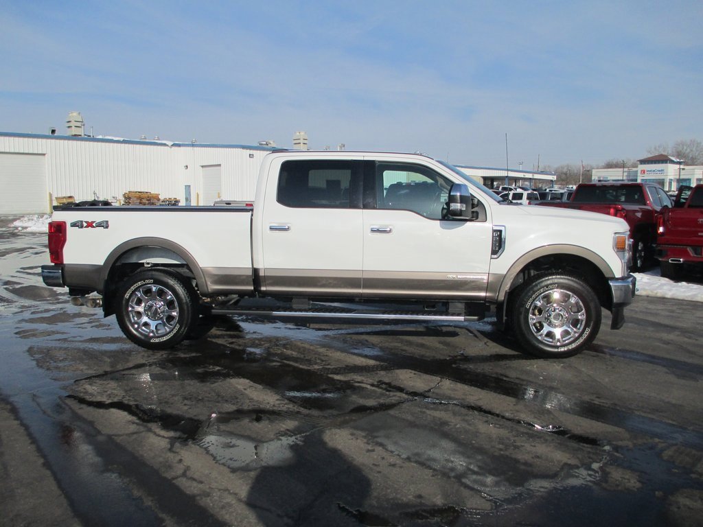 Used 2022 Ford F250 Lariat w/ Lariat Ultimate Package image 3