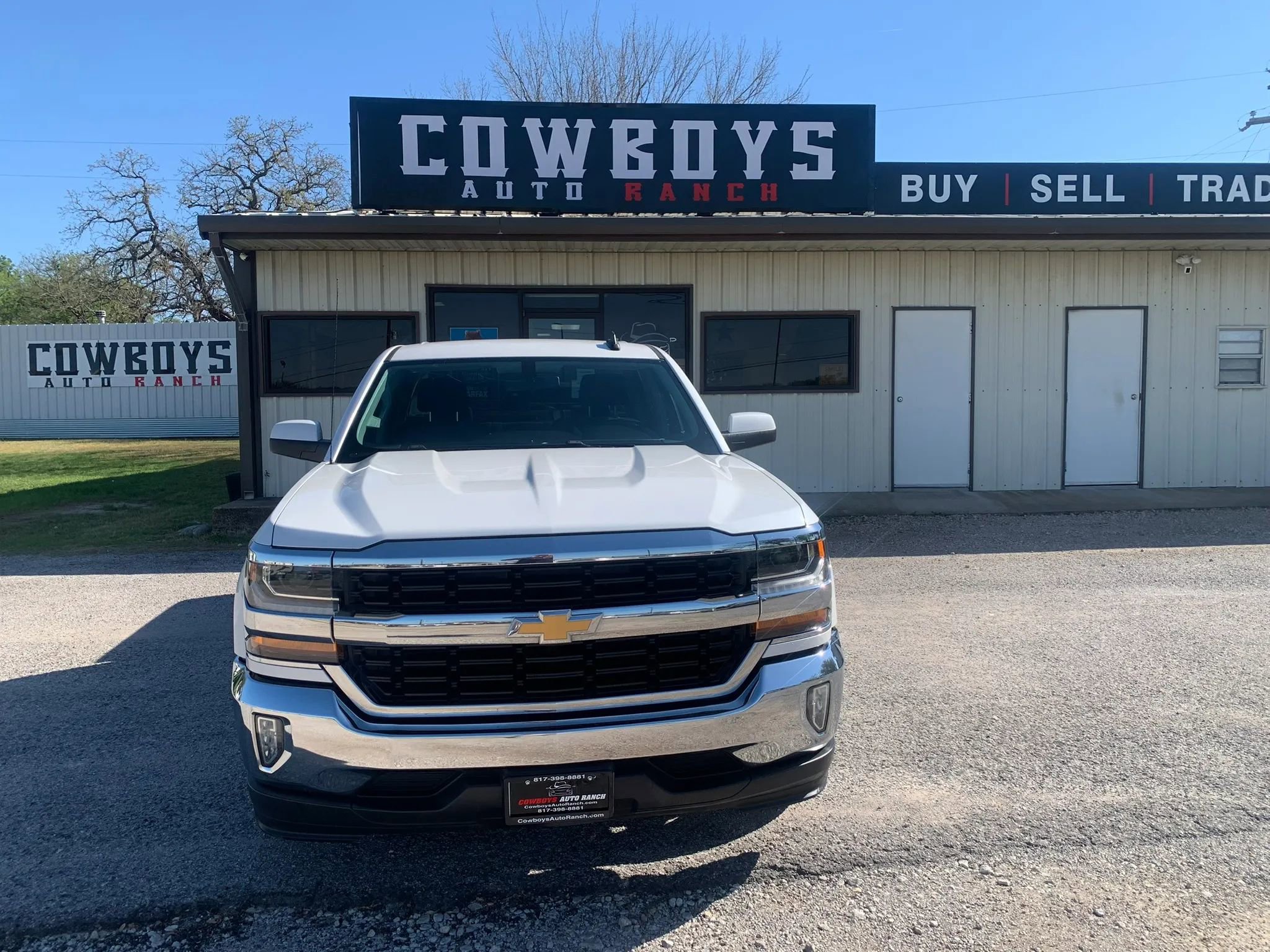 Used 2017 Chevrolet Silverado 1500 LT w/ Texas Edition image 7