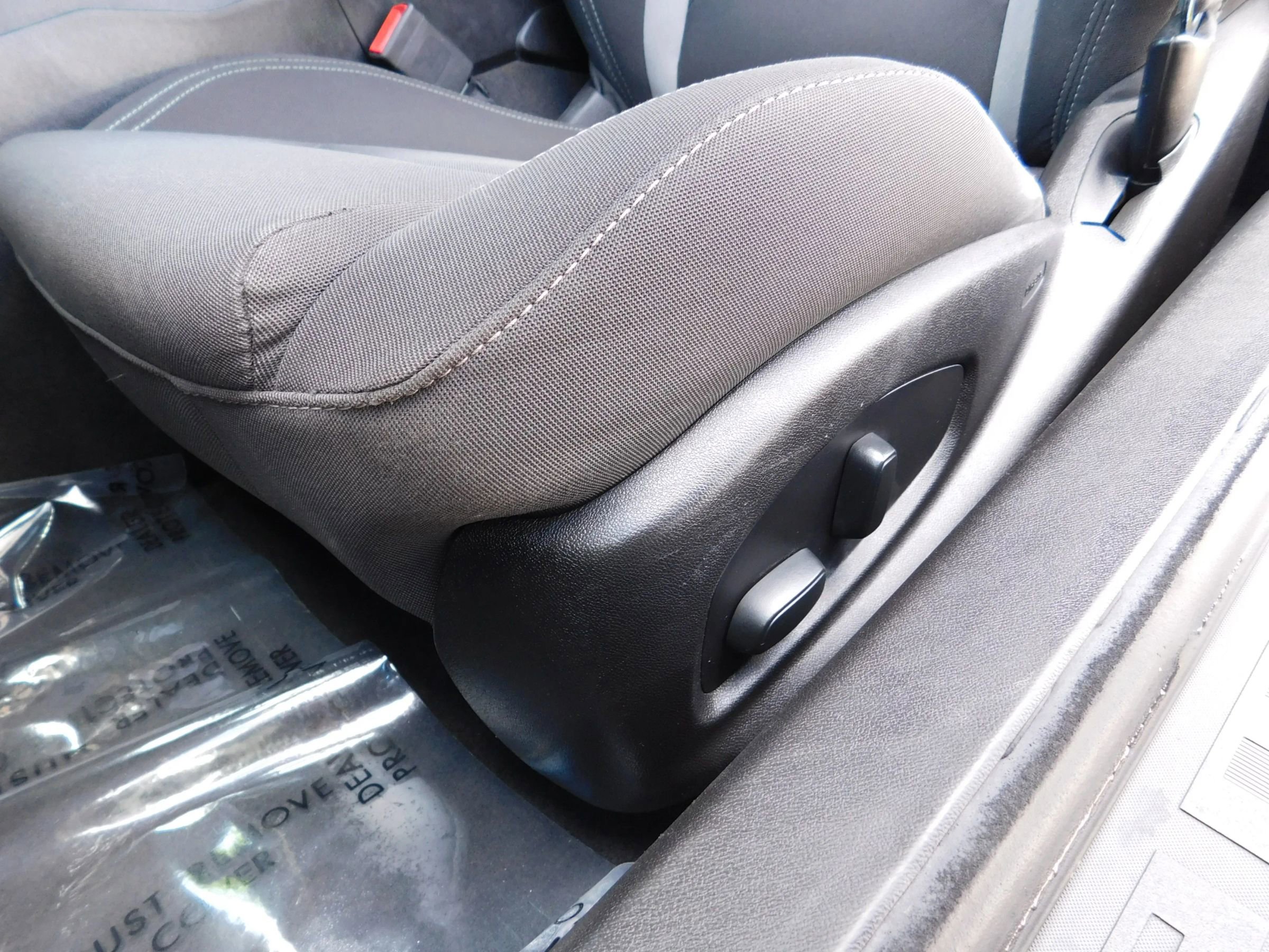 Used 2018 Chevrolet Camaro LS RWD image 11
