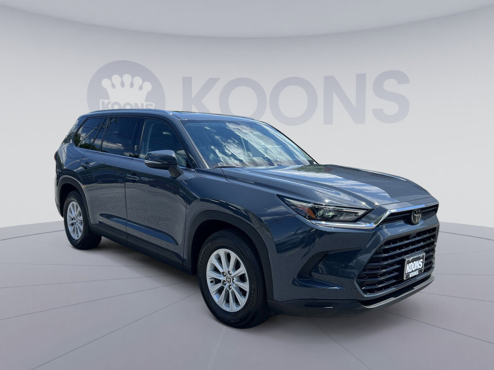 Used 2024 Toyota Grand Highlander AWD image 10