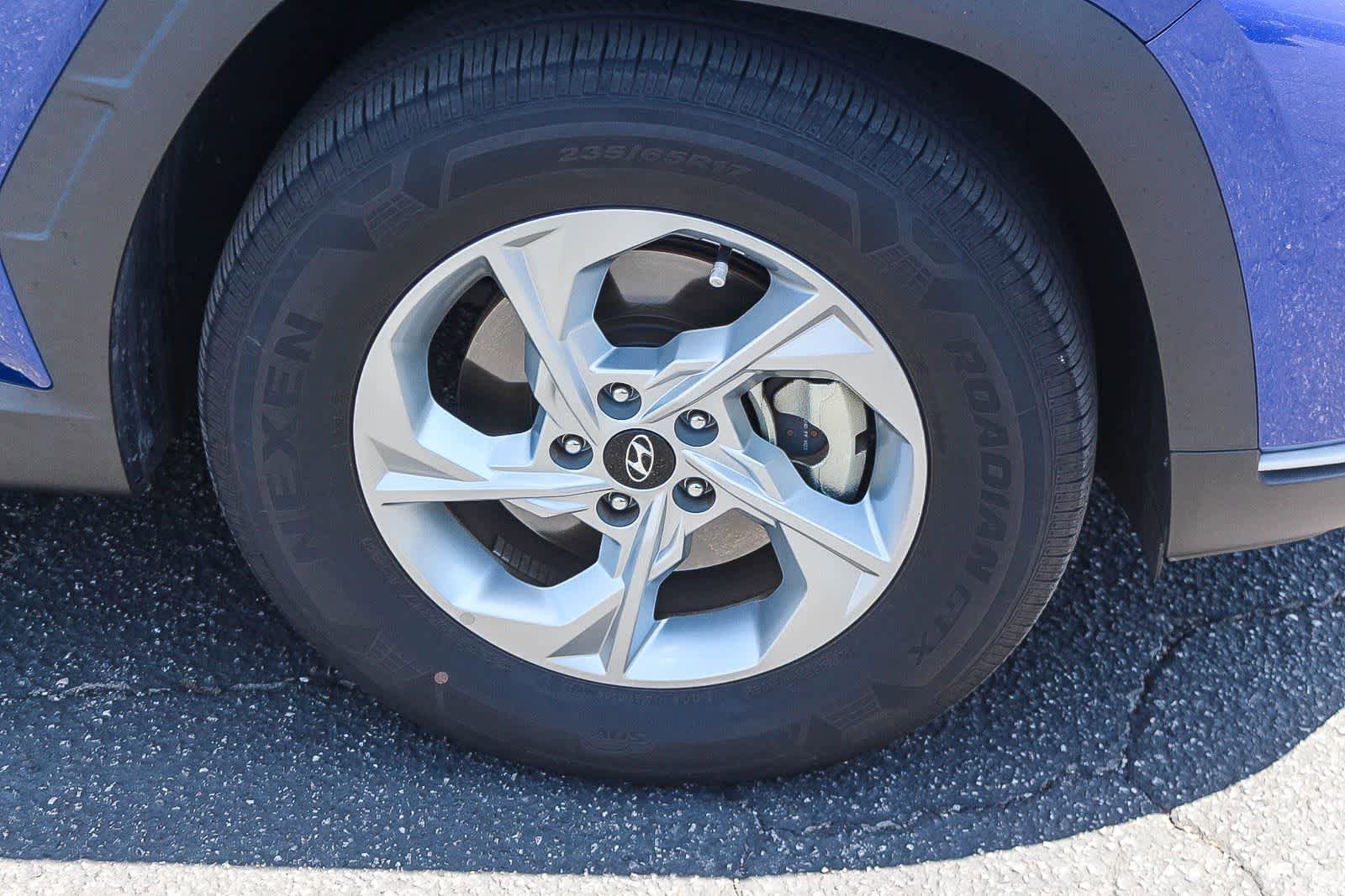 Used 2023 Hyundai Tucson SEL FWD image 11
