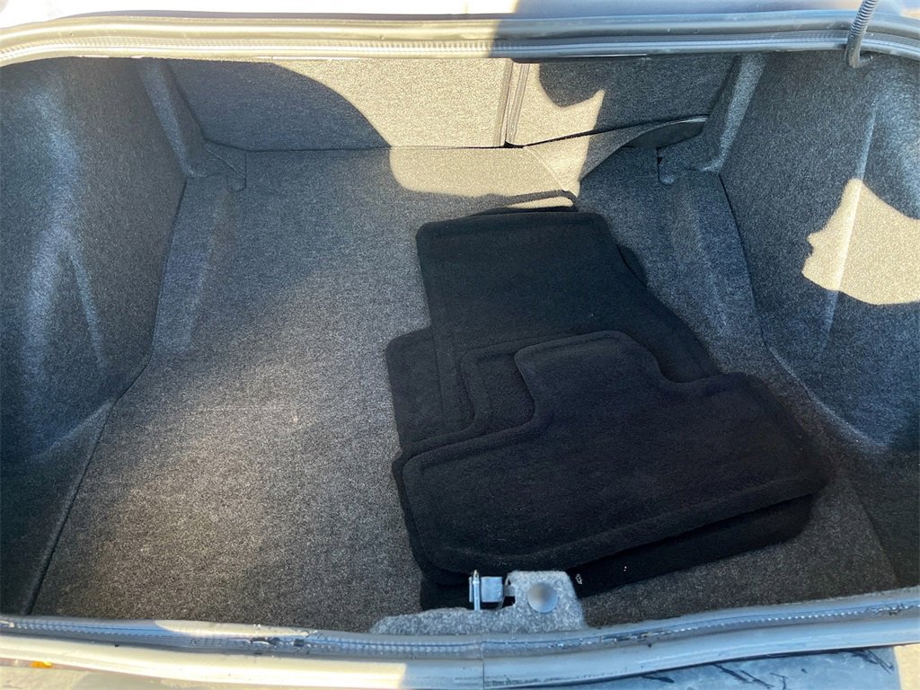 Used 2022 Dodge Challenger R/T w/ Blacktop Package image 23