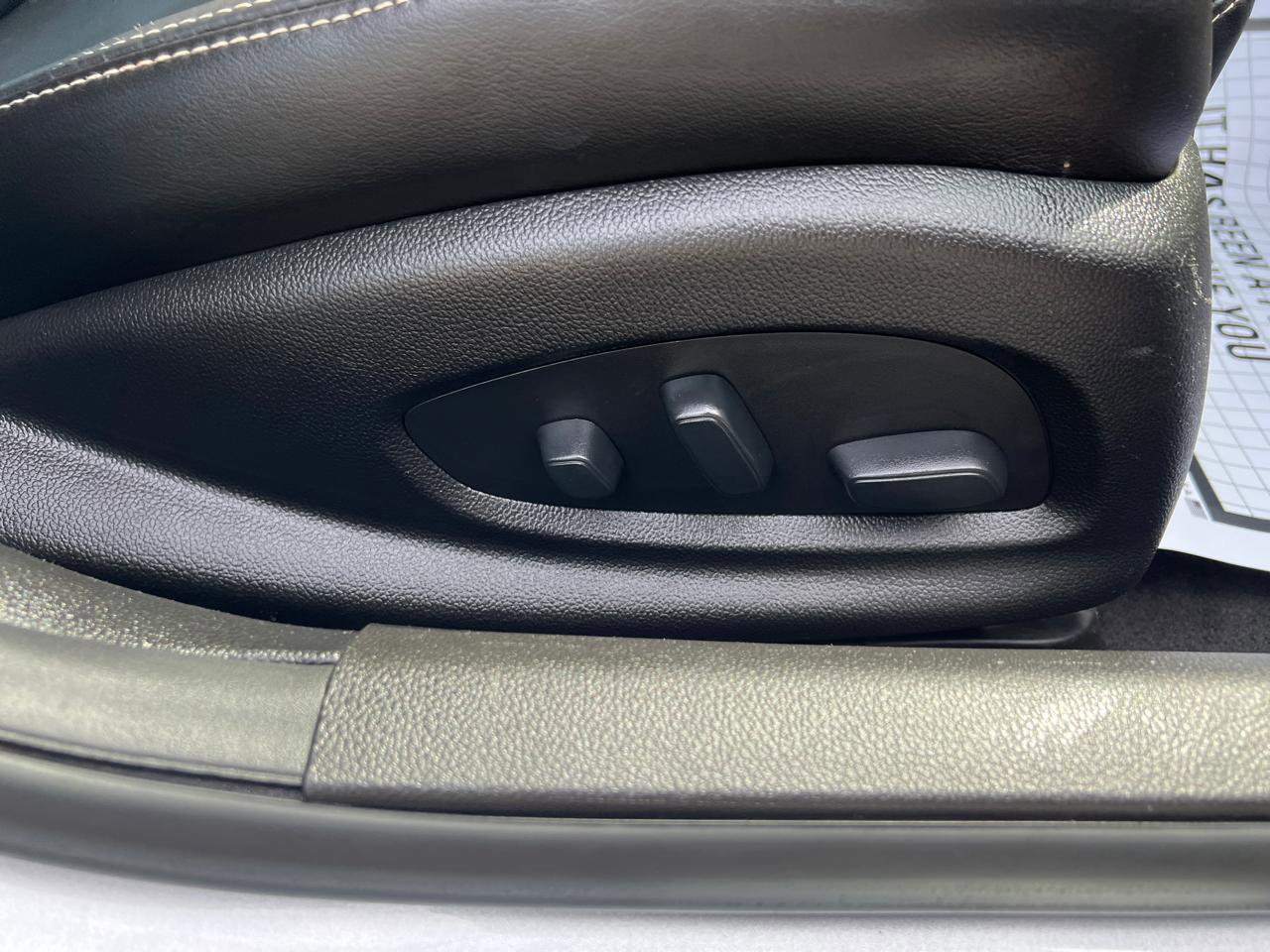 Used 2018 Cadillac ATS Luxury RWD image 34