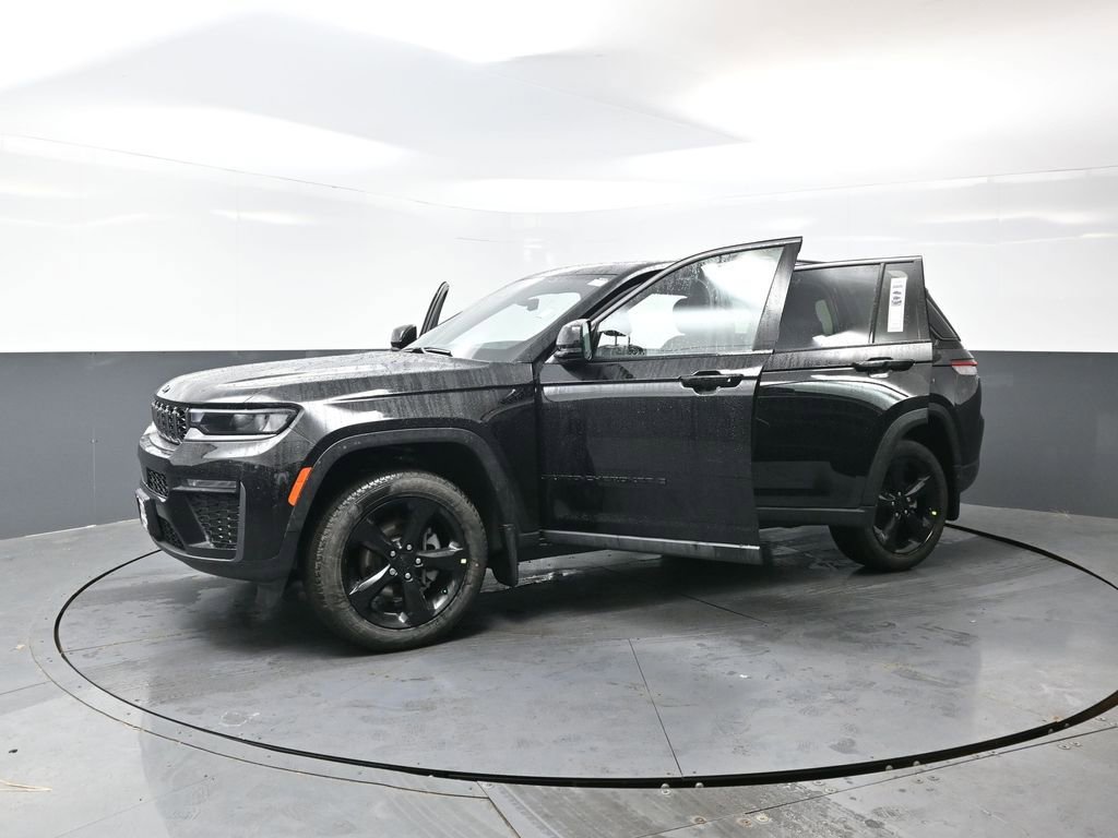 New 2026 Jeep Grand Cherokee Limited w/ Limited Altitude Package image 45