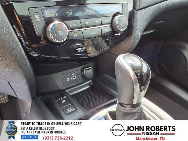 Used 2020 Nissan Rogue SV w/ Sun & Sound Touring Package FWD image 30