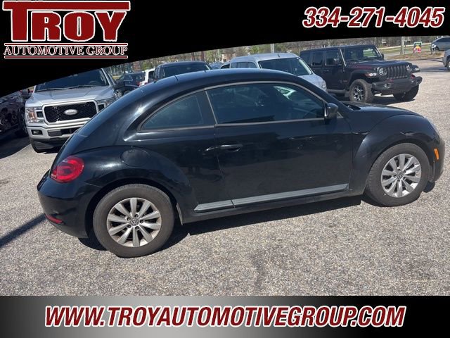 Used 2014 Volkswagen Beetle 1.8T image 9