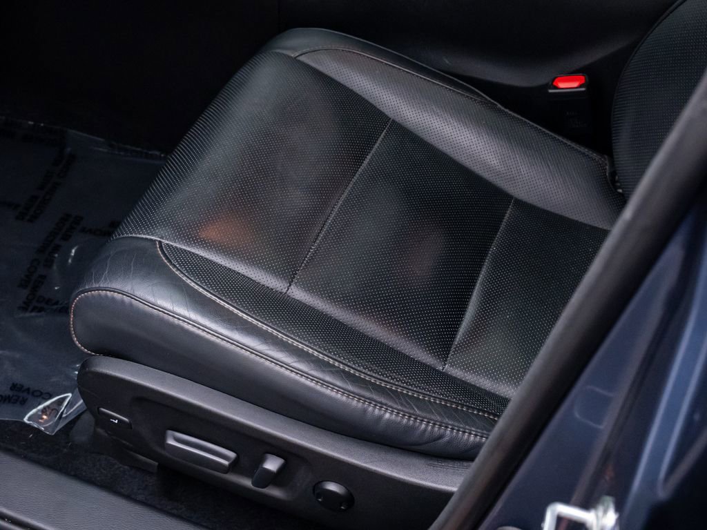 Used 2018 Toyota Highlander Limited image 15