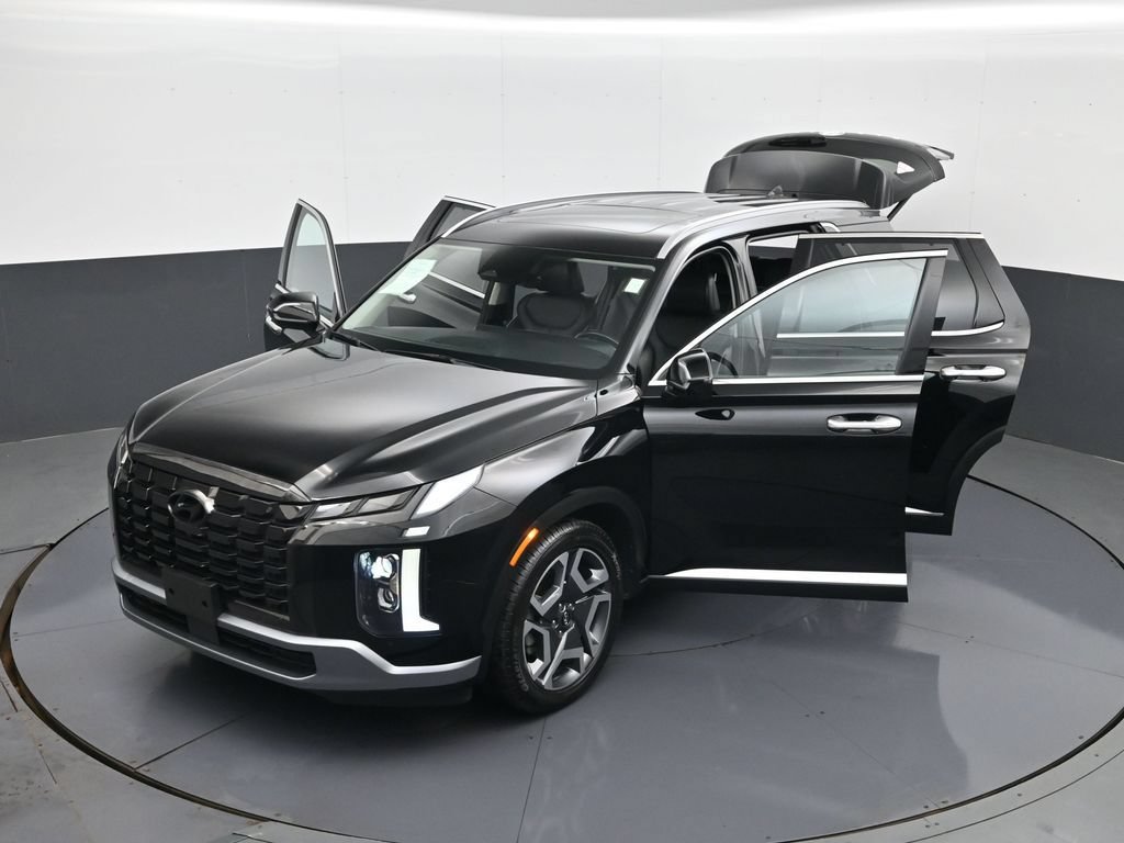 Certified 2023 Hyundai Palisade SEL FWD image 31