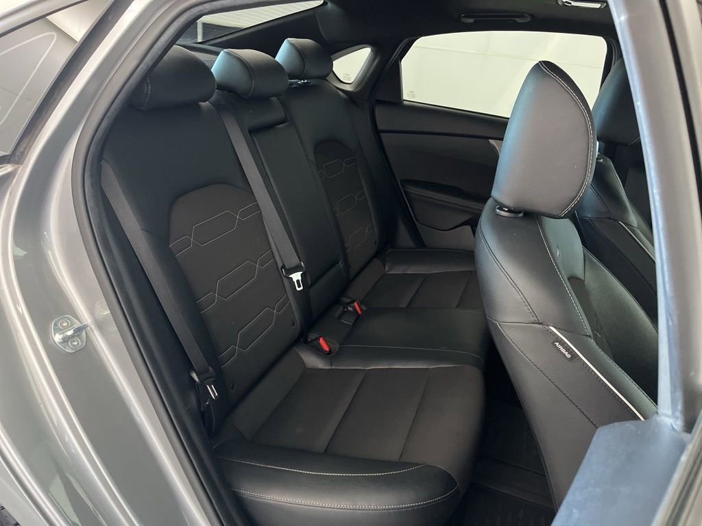 Used 2022 Kia Forte GT-Line w/ GT-Line Premium Package image 21