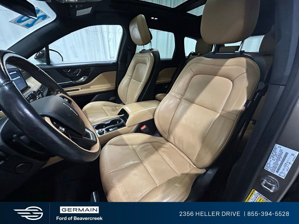 Used 2020 Lincoln Corsair Reserve image 15