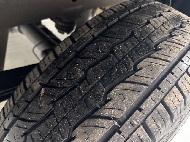 Used 2025 Chevrolet Silverado 1500 LT image 36