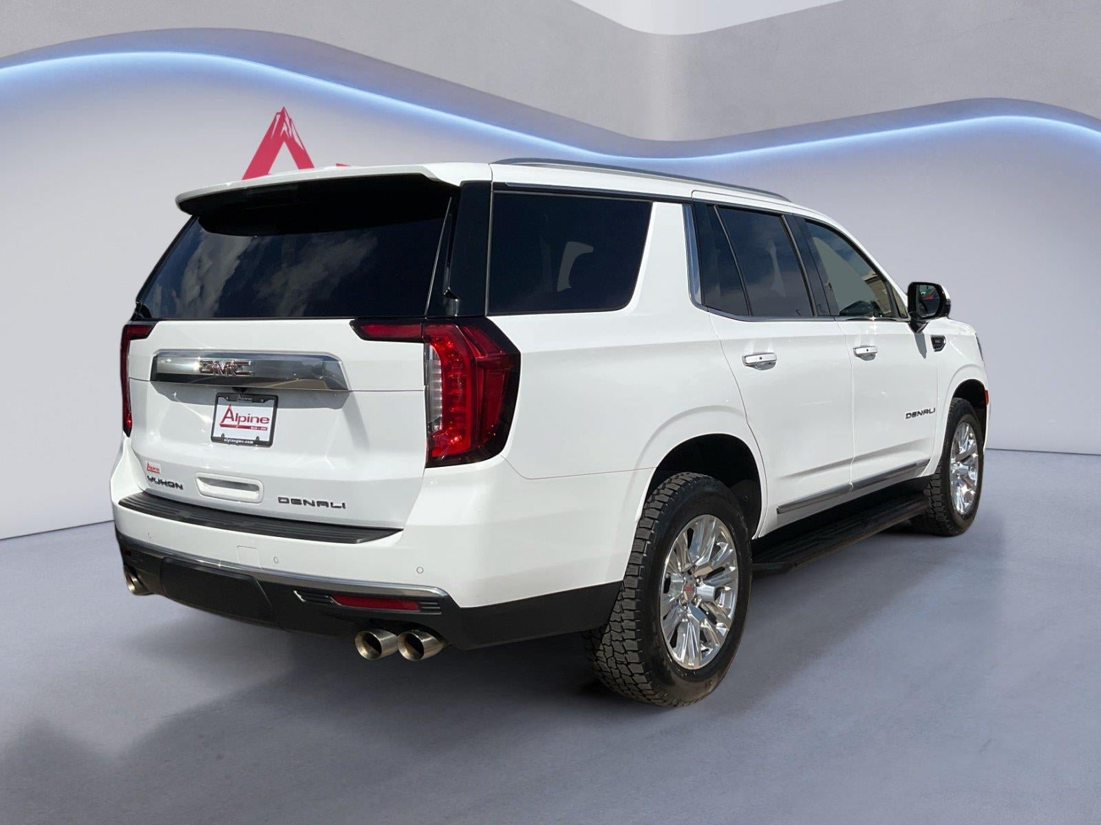 Certified 2024 GMC Yukon Denali AWD/4WD image 5