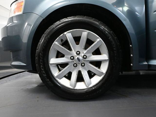 Used 2010 Ford Flex SEL image 17