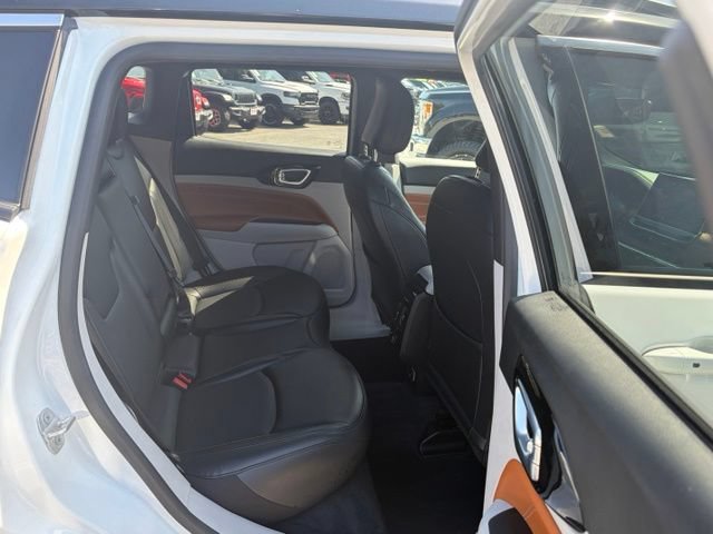 Used 2023 Jeep Compass Limited AWD/4WD image 28