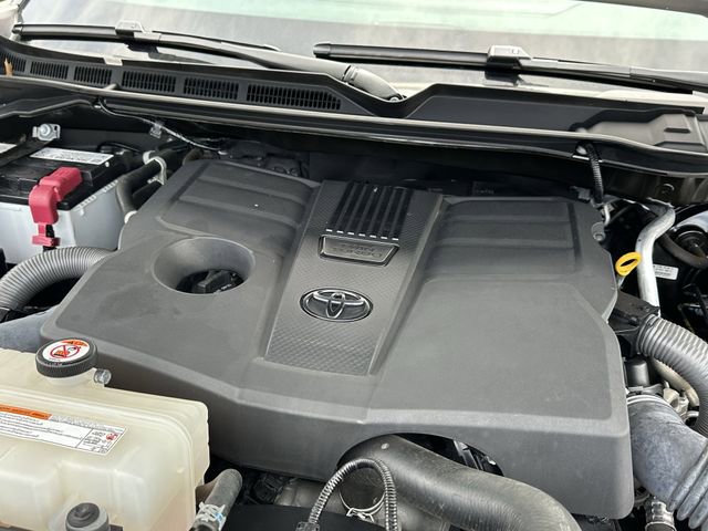 Used 2023 Toyota Tundra SR5 w/ SR5 Convenience Package AWD/4WD image 33