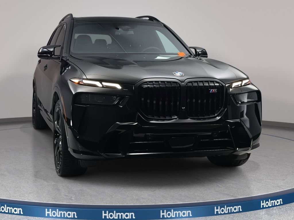 New 2026 BMW X7 M60i image 2