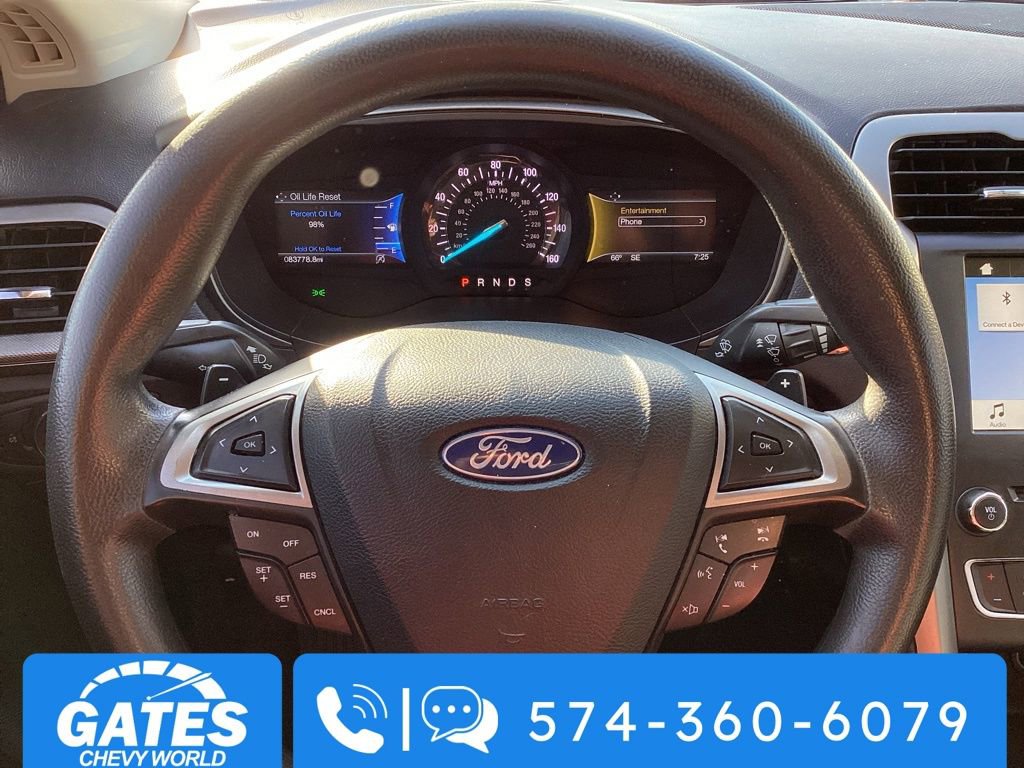 Used 2018 Ford Fusion SE w/ Fusion SE Technology Package FWD image 23