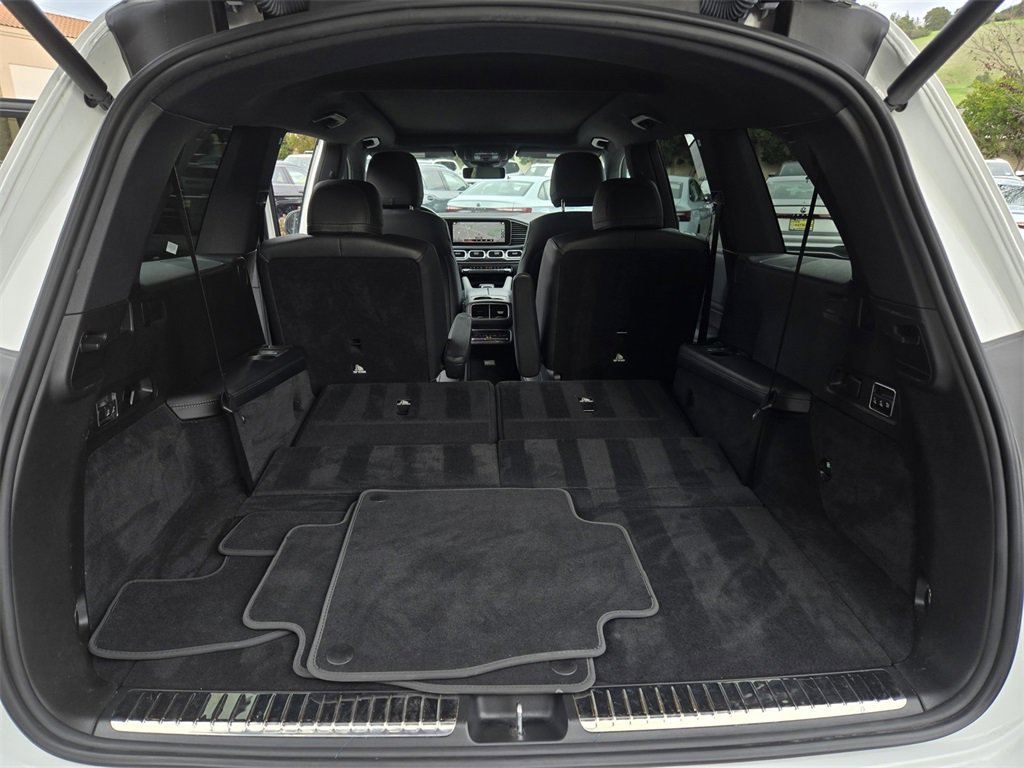 Used 2023 Mercedes-Benz GLS 450 4MATIC image 36