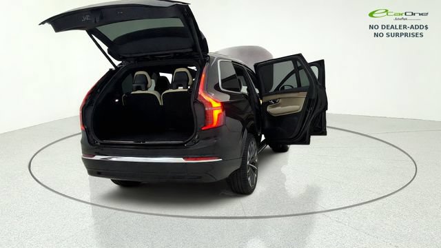 Used 2026 Volvo XC90 B5 Plus w/ Protection Package AWD/4WD image 14