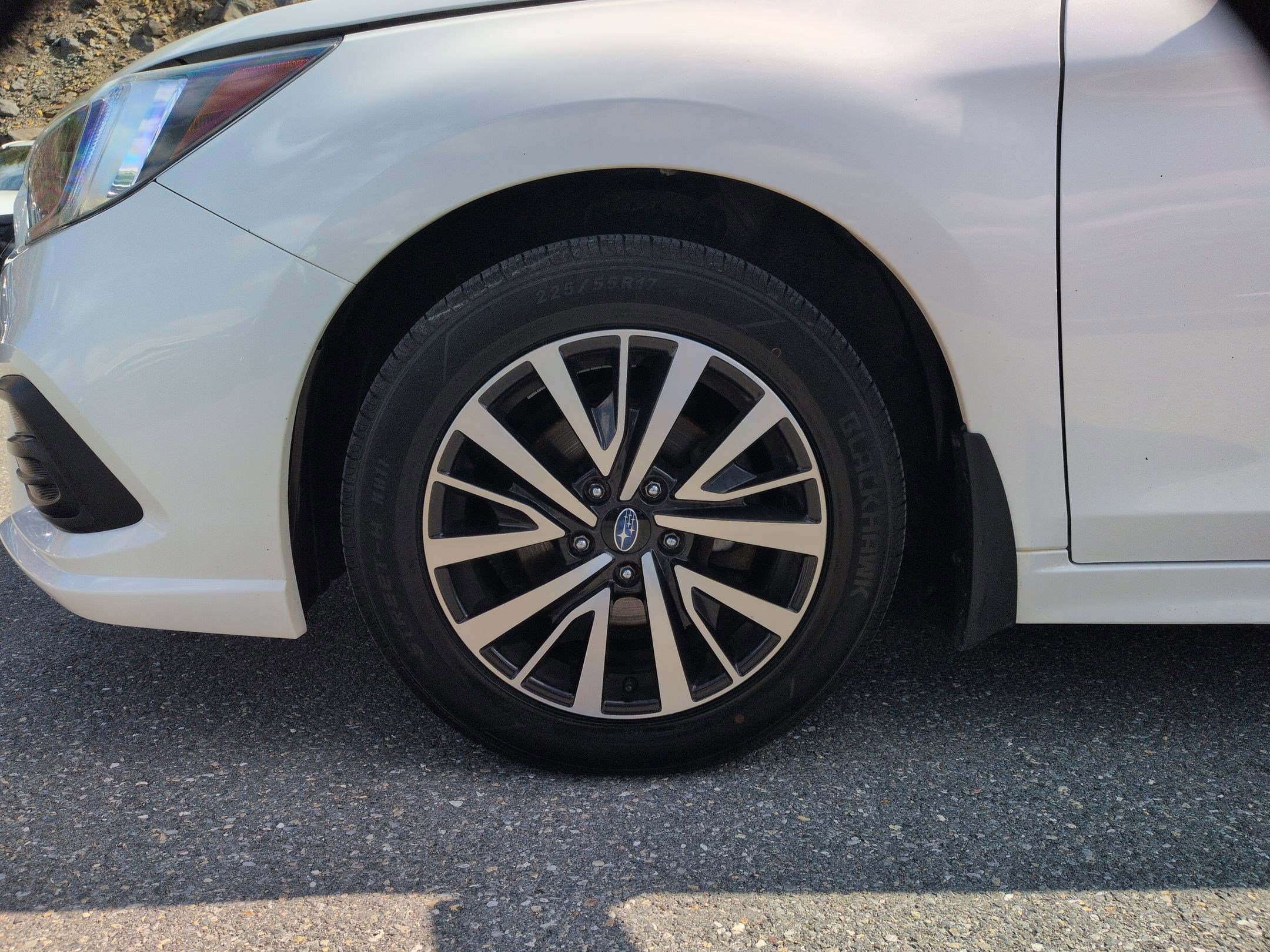 Used 2018 Subaru Legacy 2.5i w/ Alloy Wheel Package AWD/4WD image 16