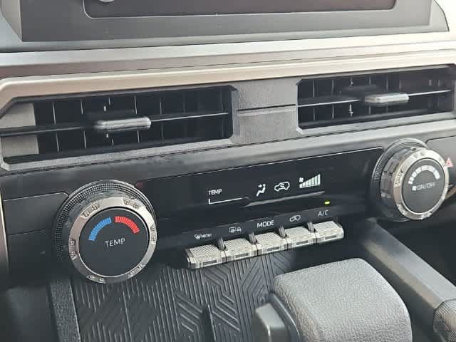 Certified 2025 Toyota 4Runner SR5 AWD/4WD image 30